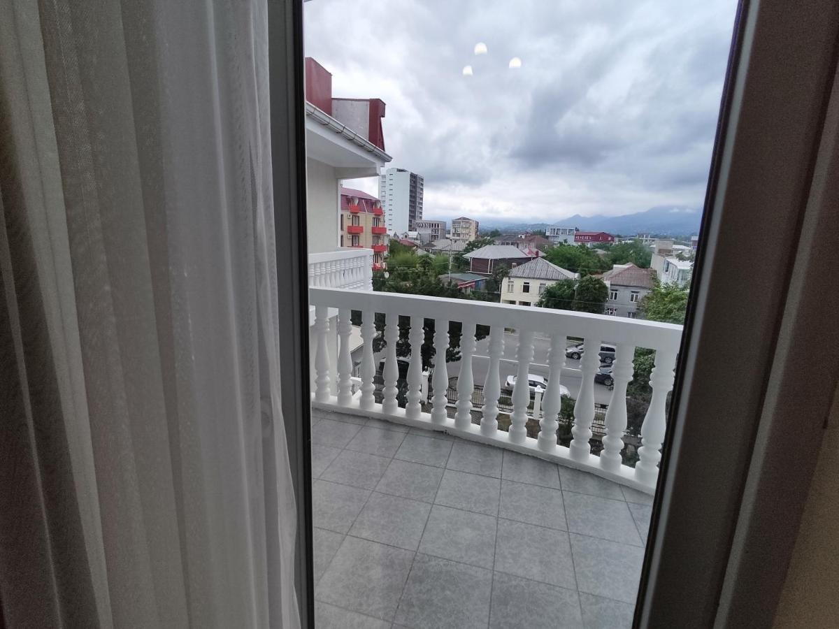Guesthouse White Swan コブレチ エクステリア 写真